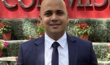 धनबाद का ‘आकाश’ छू गया आसमान: किराना दुकानदार के बेटे ने IPS के बाद हासिल की IAS की मंजिल