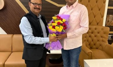 धनबाद के विकास का ब्लूप्रिंट तैयार! BCCL CMD की मेयर संजीव सिंह और विधायक रागिनी सिंह के साथ हाई-लेवल मीटिंग