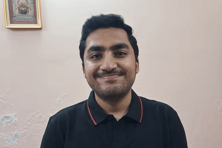 UPSC 2025: बिहार पांच अभ्यर्थियों ने टॉप-20 में बनाई जगह, मुजफ्फरपुर के राघव झुनझुनवाला को चौथी रैंक