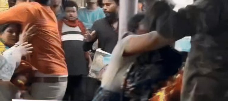 झारखंड: रजरप्पा मंदिर में श्रद्धालु से मारपीट पर गिरी गाज: DGP के निर्देश के बाद पांच पुलिसकर्मी सस्पेंड