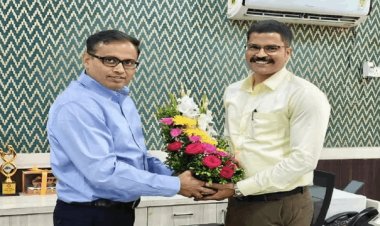 धनबाद रेल मंडल में बड़ा फेरबदल: मनीष सौरभ बने सीनियर DCM, मोहम्मद इकबाल को सीनियर DOM की कमान