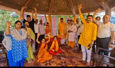 धनबाद: सूर्य हाइलैंड सिटी में पहली बार गूंजा परशुराम जन्मोत्सव, भक्ति-भाव में डूबा पूरा परिसर