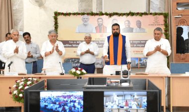 बिहार: CM सम्राट चौधरी ने मोकामा में 18.11 करोड़ की योजनाओं का किया शिलान्यास, परशुराम मेला का भव्य उद्घाटन