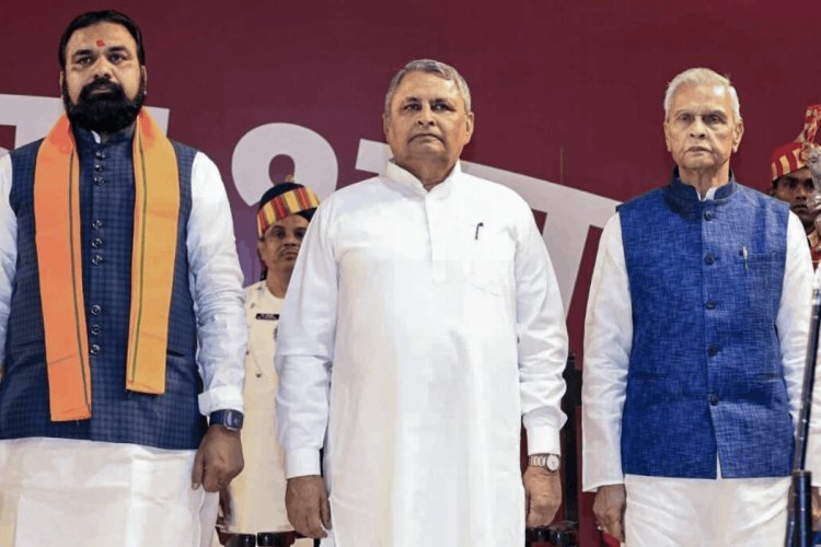 बिहार में ‘सुपर CM’ सम्राट चौधरी! 29 विभाग अपने पास रखकर सत्ता की कमान, डिप्टी CM में बंटीं बाकी जिम्मेदारियां