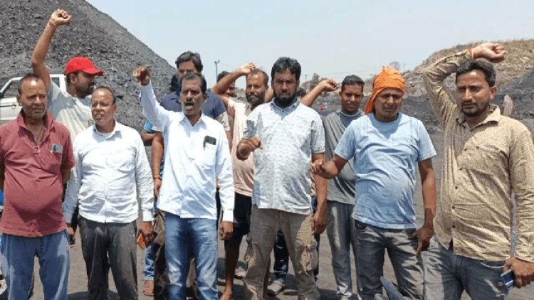 धनबाद में ‘कोयला चोरों’ का कहर! बरोरा में ग्रामीणों का उबाल, अवैध खनन से मंडरा रहा भू-धंसान का खतरा