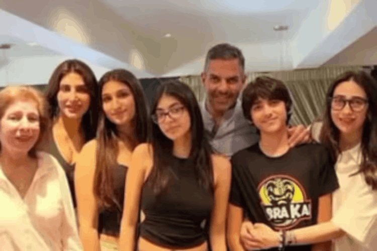 30,000 करोड़ की संपत्ति पर हाईकोर्ट की रोक: करिश्मा कपूर के बच्चों को बड़ी राहत, प्रिया सचदेव नहीं बेच पाएंगी प्रॉपर्टी