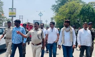 स्टील गेट के जाम पर मेयर संजीव सिंह का एक्शन, ट्रैफिक DSP संग उतरे सड़क पर; अतिक्रमण हटेगा, नो-पार्किंग पर सख्ती