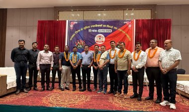 धनबाद पुलिस में सम्मान का पल: विदाई के साथ हुआ नए डीएसपी अधिकारियों का भव्य स्वागत
