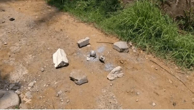 सरायढेला में बम फेंक दहशत फैलाने की कोशिश, होंडा सर्विस सेंटर और व्यवसायी के घर के बाहर मिल विस्फोटक