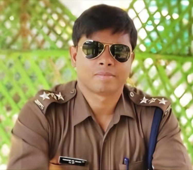 झारखंड: “सरना सनातन एक नहीं…” : डीएसपी किशोर रजक के पोस्ट से छिड़ी नई बहस