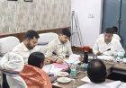 धनबाद: बलियापुर में DC आदित्य रंजन का एक्शन मोड: प्रधानाध्यापक सस्पेंड, कई अधिकारियों का वेतन रुका