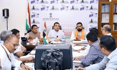बिहार को नितिन गडकरी का मेगा गिफ्ट! पटना-पूर्णिया एक्सप्रेसवे समेत करोड़ों की सड़क परियोजनाओं को मंजूरी