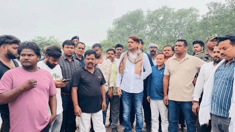 घनुडीह में  सिंह नेचुरल आउटसोर्सिंग पर दबंगई और फायरिंग का आरोप, मेयर ने ओबी डंपिंग पर लगायी रोक