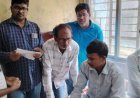 JNV धनबाद रैगिंग कांड: SNMMCH पहुंचे रविदास समाज संघर्ष समिति के सदस्य, पीड़ित छात्र को दिया न्याय का भरोसा