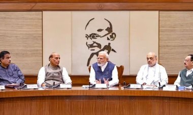 मोदी कैबिनेट के 7 बड़े फैसले: वाराणसी में ₹11 हजार करोड़ का एलिवेटेड कॉरिडोर, Semicon 2.0 और 9 नए यूरिया प्लांट को मंजूरी
