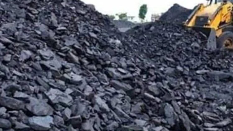 धनबाद: खनन चालान में देरी से BCCL का कोयला डिस्पैच संकट में, दो दिन में 25 हजार टन आपूर्ति पर असर