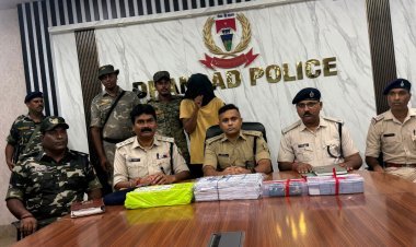 धनबाद में डेढ़ करोड़ की अवैध लॉटरी फैक्ट्री का भंडाफोड़,  BCCL क्वार्टर से हाईटेक प्रिंटिंग प्रेस पकड़ी गई