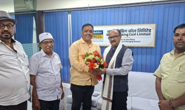 धनबाद: असंगठित मजदूरों के मुद्दे पर BCCL CMD से मिला JDU प्रतिनिधिमंडल, सौंपा ज्ञापन