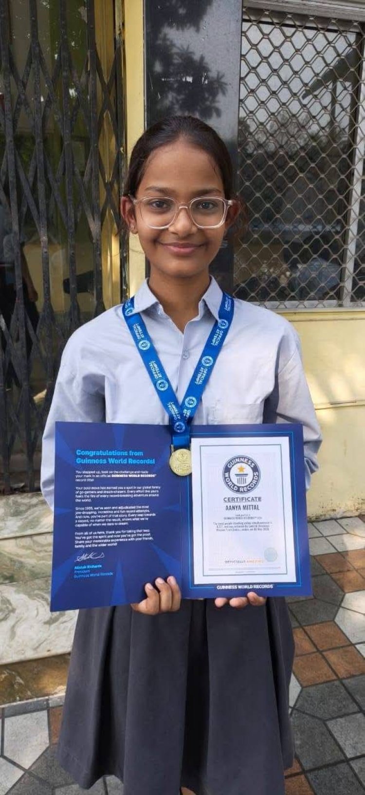 आन्या ने रचा विश्व रिकॉर्ड, गीता के 6 अध्यायों का सस्वर पाठ कर Guinness World Records में दर्ज कराया नाम
