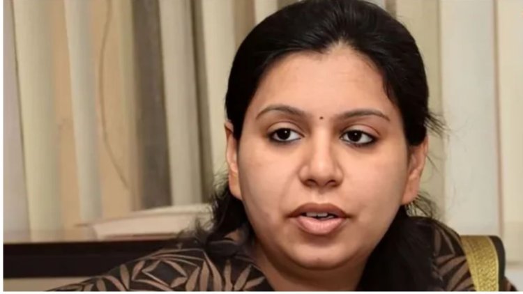 उत्तर प्रदेश :  IAS दिव्या मित्तल का इस्तीफा: ‘देश की मिट्टी का कर्ज चुकाना था’... 13 साल बाद छोड़ी IAS की नौकरी