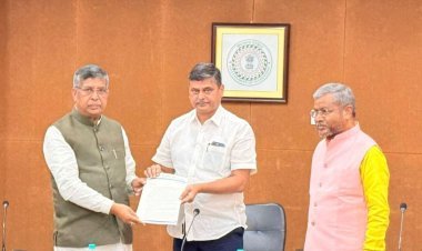 48 घंटे का अल्टीमेटम: छात्रों पर दर्ज FIR वापस हो, वरना सड़क पर उतरेगी भाजपा; JPSC-JSSC घोटालों की CBI जांच की मांग