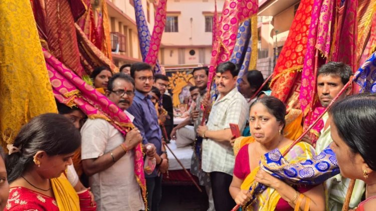 Dhanbad: झरिया में गूंजा बाबा श्याम का जयकारा, 251 निशानों संग निकली भव्य शोभायात्रा