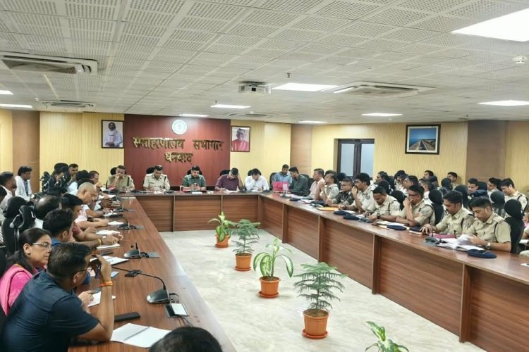 धनबाद में दुर्गा पूजा पर सख्ती : DJ पर बैन, पंडालों को NOC जरूरी, ड्रोन से होगी  निगरानी