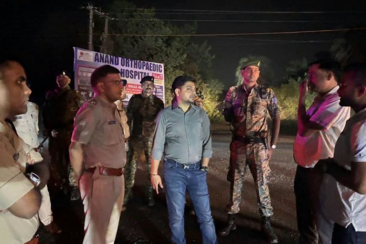 धनबाद में दुर्गा पूजा से पहले DC-SSP एक्शन में, 5 दिन में दुरुस्त होंगी सड़कें!