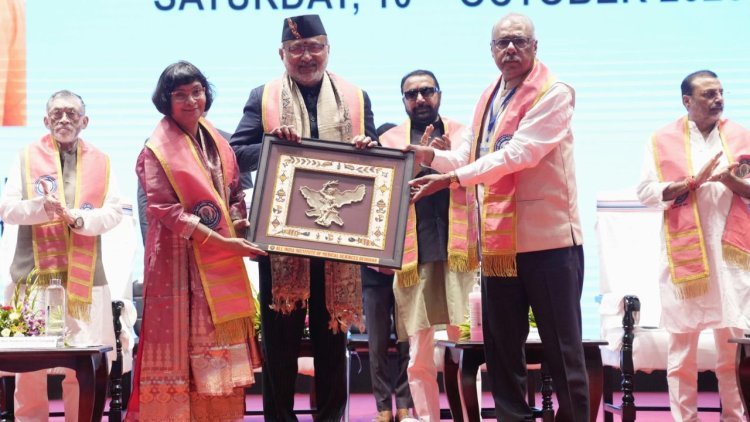 AIIMS Deoghar Convocation: डॉक्टर डिग्री नहीं, सेवा और संवेदना को बनाएं धर्म:उपराष्ट्रपति